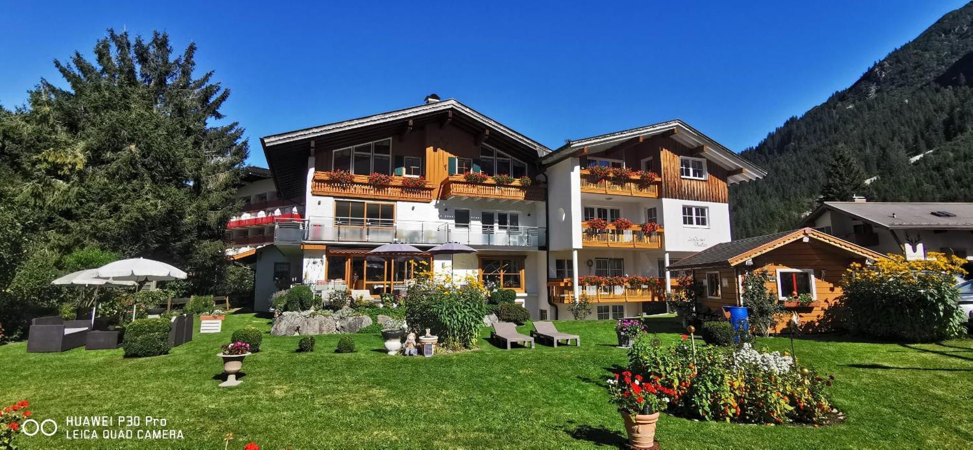 Landhaus Thaler Mittelberg Exterior photo